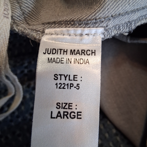 💖 Judith March Embroidered Vintage Gray Flare Pull On Jeans Floral Accents Sz L - Picture 9 of 10